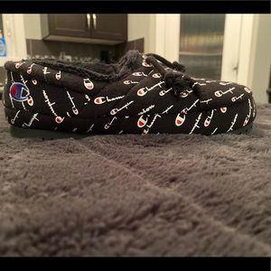 Champion Women’s Slipper